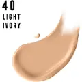 Max Factor Miracle Pure Skin Improving Foundation - 30ml