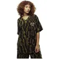 Grimey Lucky Dragon All Over Jacquard Baseball Kortærmet V-hals T-shirt