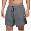 Nike Stride Dri-FIT-2-i-1-løbeshorts (18 cm) til mænd - grå