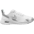 Nike Air Max Nuaxis-sko til kvinder - hvid
