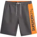 Superdry Superdrytil mænd. M3010229A Sports-badedragt lavet af gråt genbrugsmateriale (M), Badetøj, Genanvendt polister, Bæredygtig