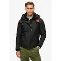 Superdry Superdrytil mænd. M5011921A Mtn Windbreaker-jakke med hætte, sort (XL), Casual, Genanvendt polister, Bæredygtig