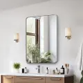 Vevor vægmonteret makeupspejl, 0,15" tykt, 22" x 30" spejl med aluminiumsramme og eksplosionssikker film, ridsefast spejl med Z-formet beslag, egnet til badeværelse/soveværelse/stue