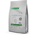 Nature´s Protection Hvid Hundefoder Til Små Voksne Hunde Med Insekter 1.5kg