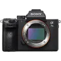Sony A7 Iii Ilce-7m3k + Fe 28-70 F/3.5-5.6 Oss