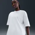 Nike Oversized, kortærmet Nike Sportswear-T-shirt til kvinder - hvid