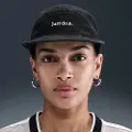 Nike Ustruktureret Nike Fly-kasket i denim - sort