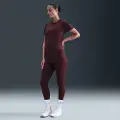 Nike (M) One-leggings i 7/8 længde med høj talje og lommer til kvinder (Maternity) - rød