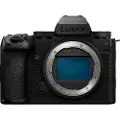 Panasonic Lumix S5m2x