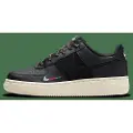 Nike Air Force 1 LV8 1-sko til større børn - sort