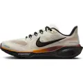 Nike Pegasus 41-løbesko til vej til mænd - brun
