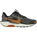 Nike Pegasus Trail 5-trailløbesko til større børn - sort