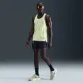 Nike Stride Dri-FIT-løbeshorts med indershorts (13 cm) til mænd - sort