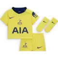 Nike Tottenham Hotspur 2025/2026 Stadium Third-Nike Total 90 Football Replica-sæt i tre dele til babyer/småbørn - gul