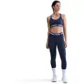 Nike Korte Nike Pro-leggings med mellemhøj talje og meshpanel til kvinder - blå