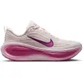 Nike Vomero Plus 16-løbesko til vej til kvinder - Pink