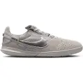 Nike Jr. Streetgato-fodboldstøvler (low-top) til små/større børn - grå