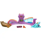 Hot Wheels Skate Octopus Skatepark leges?t med Tony Hawk gribebr?t og et par aftagelige skatesko inkluderer opbevaring