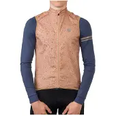 Agu Vest