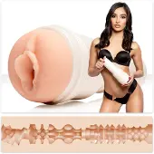 Fleshlight Girls Emily Willis Squirt Vagina