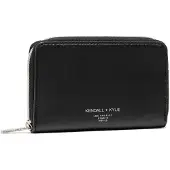 KENDALL + KYLIE Nina Damepung