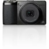 Ricoh GR IV HDF