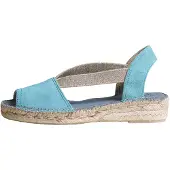 Toni pons Ella Sandaler
