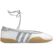 Adidas Ballerinasko med rem 'Taekwondo Mei' sølv / hvid