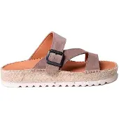 Toni pons Bibi-a Sandaler