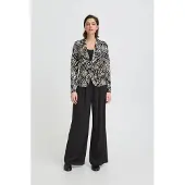 Ichi Blazer 'KATE' sort / hvid