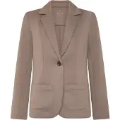 Born Lyssa Blazer