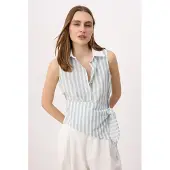 Trendyol Bluse lyseblå / hvid