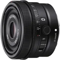 Sony SEL40F25G - Objektiv - 40 mm - f/2.5 G - E-mount - for Cinema Line a VLOGCAM a1 a1 II a6700 a7 IV a7 V a7C a7C II a7CR a7R V a9 III