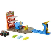 Hot Wheels Monstertruck-krasjstation Og Biler