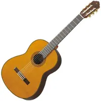 Yamaha CG192 Klassisk cedertræ akustisk guitar natur