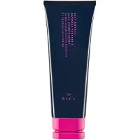 R+Co BLEU Soft Bounce naturlig tekstur og kr?llebalsam - fugter og forbedrer kr?llem?nsteret tilf?jer glathed og glans med bananfrugtekstrakt og