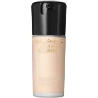 MAC Studio Radiance Serum Foundation