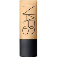 Nars - Soft Matte Complete Foundation - Fiji - Light 5 For Light To Medium Skin With Neutral Undertones - For Women