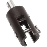 Barton Marine Lagermedarbejder