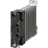 Omron Solid-state relæ 1 fase 18A 24-240VAC med køleplade DIN-skinne montering indgangsspænding 12-24V DC