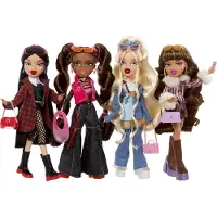 Bratz Alwayz Cloe Fashion Doll med 10 tilbeh?r og plakat