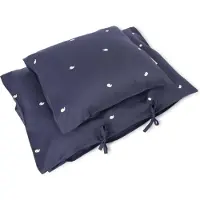 Filibabba Baby sengetøj GOTS (70x100 cm) - Broderet Hvalen Christian - Midnight