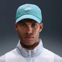 Nike Kasket Club Futura - Lyseblå/Hvid, størrelse Small/Medium