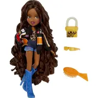 Mga g?r ud! Sasha Fashion Doll med tilbeh?r