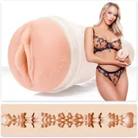 Fleshlight Emma Hix Vagina