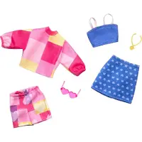 Barbie Fashions t?js?t med 2 outfits til modedukke inklusive pink og bl? inspirerede nederdelshorts 2 toppe og 2 tilbeh?r