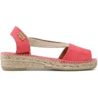 Toni pons Ella Sandaler