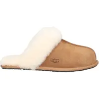 Ugg UGGtil kvinder. 1106872 Scuffette II brune træningssko i læder (37), Fast, Afslappet