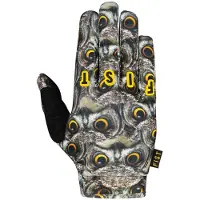 Fist Owls That Handsker