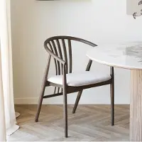 Scandinavian Living Sigrid spisebordsstol - Røget egetræ m. stof sæde | Møbelsalg.dk